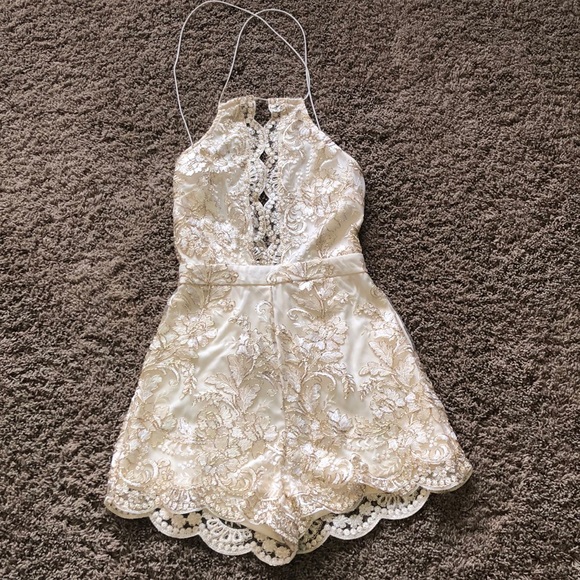 Luxxel Other - Elegant shorts romper